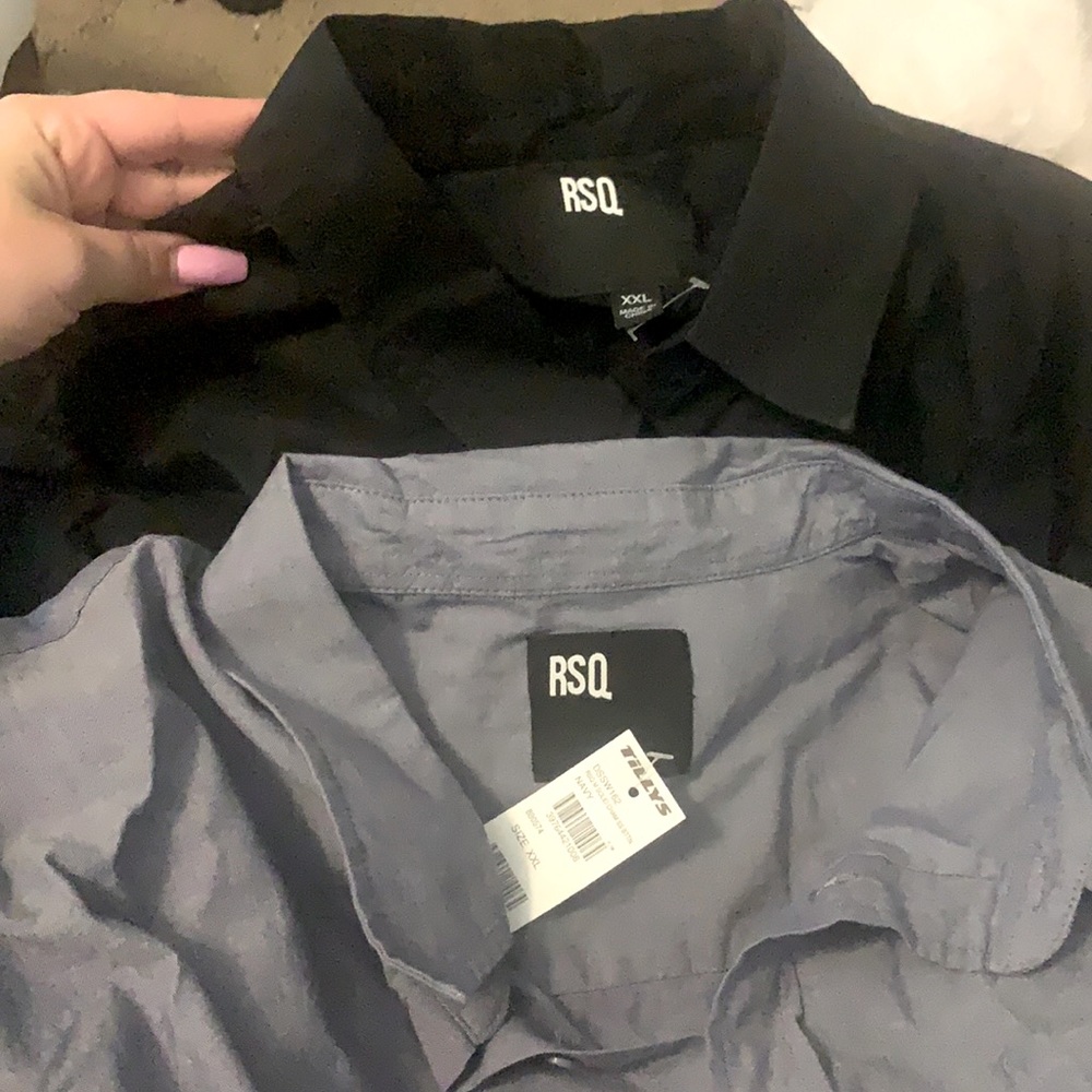 Men’s 2XL button up shirts
